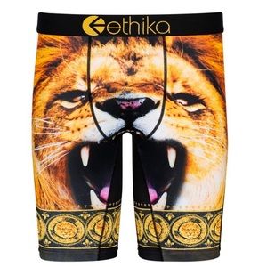 MIGHTY LION
Men's Staple Ethika Staples